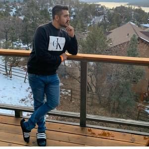 Meet your Posher, Yahnii